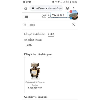 1 chai nước hoa y hình khách đặt
