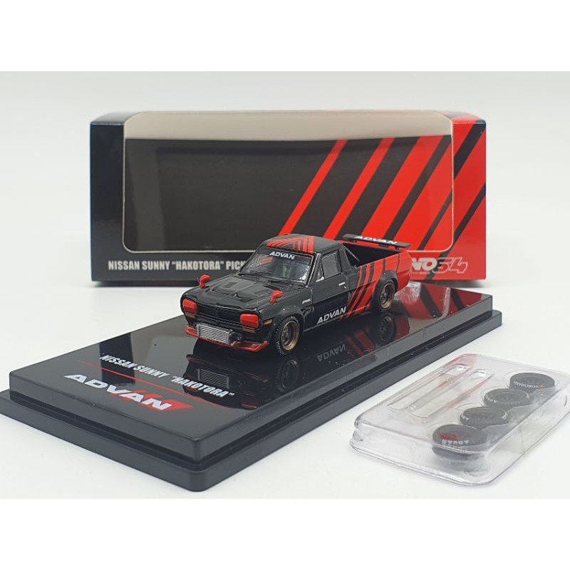Xe Mô Hình Nissan Sunny Pickup Truck "Hakotora" "Advan" Concept Livery 1:64 Inno Models