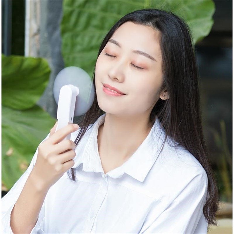 Quạt Làm Mát Mini Màu Trơn 3 Màu Sắc Có Cổng Sạc USB