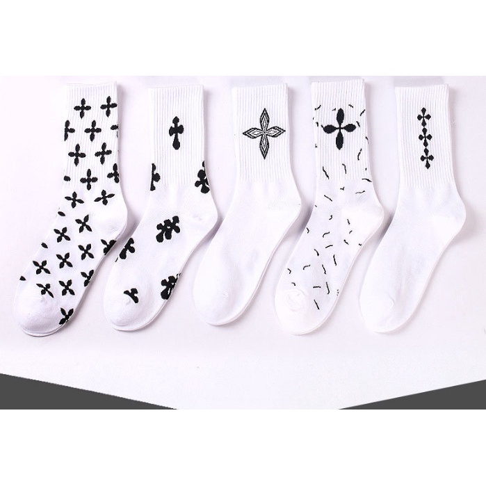 Vớ Tất cao cổ Nam Nữ phong cách thể thao, trẻ trung, cá tính.