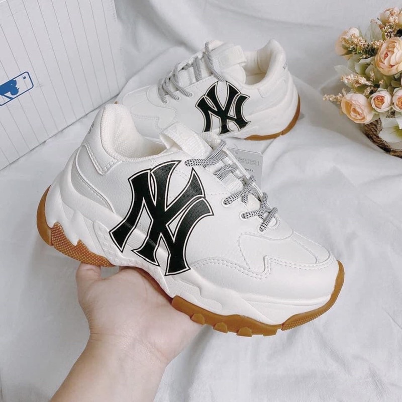 *Chính Hãng* Giày thể thao Sneaker MLB Chunky New York Gum Embo màu Trắng đế Gum