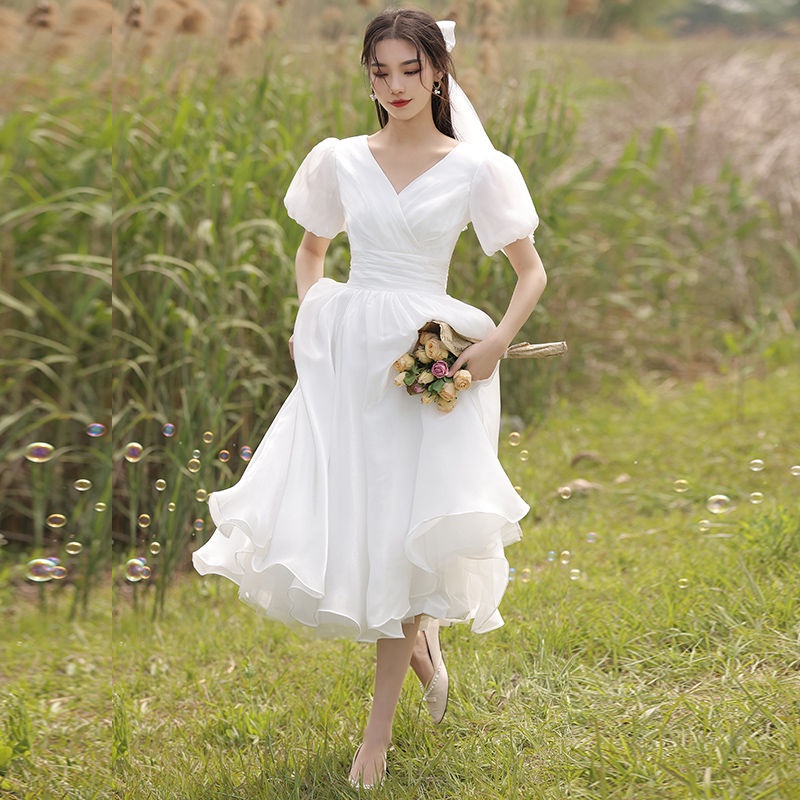 Đầm Cưới Cổ Chữ V Tay Ngắn Màu Trắng Phong Cách Pháp Đơn Giản Cho Cô Dâu