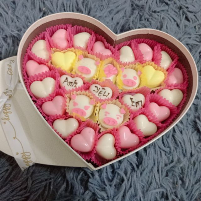 Hộp socola valentine 28v siêu đẹp