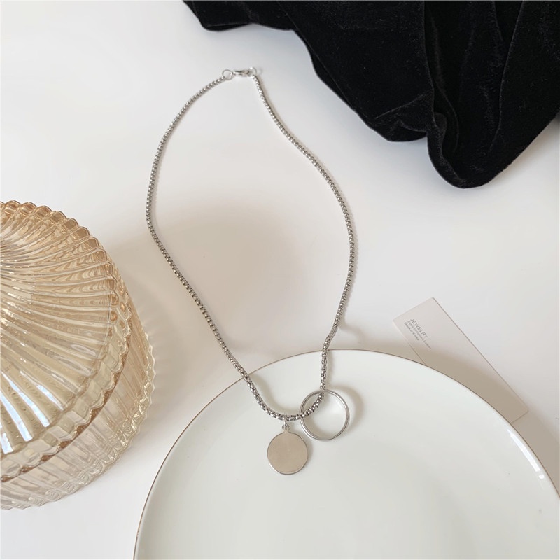 [Augustcloth | AugustJewelry] Dây chuyền/ vòng cổ hợp kim vòng tròn kèm miếng tròn phong cách Hàn Quốc