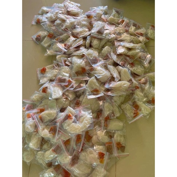 Bánh tráng sate muối tôm