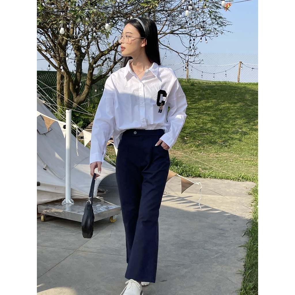 Kuchimachic - Quần ống loe Kuchimade, quần kaki loe hai màu xanh than/be mã KUQ01