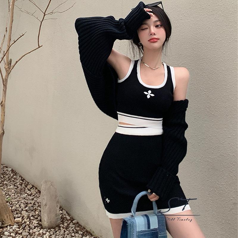 Bộ Áo Dệt Kim Sát Nách Cổ Chữ U Màu Sắc Tương Phản Phối Chân Váy Ngắn Lưng Cao Mini Thời Trang Cho Nữ CY03