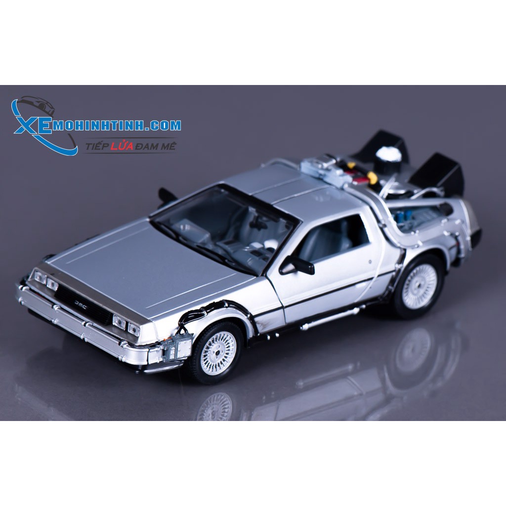 Xe Mô Hình Dmc Back To The Future I 1:24 Welly (Bạc)