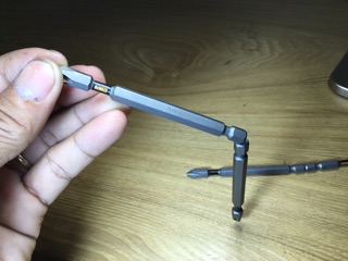 Bộ Mũi Vít DeWalt Tem Đen Có Từ