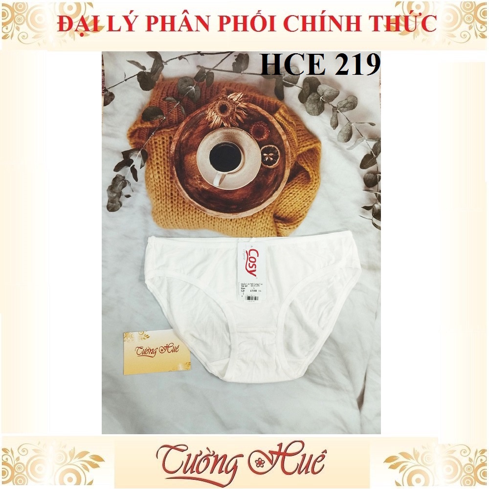 Quần lót nữ Cosy HCE 219 cotton trơn lưng cao vừa.