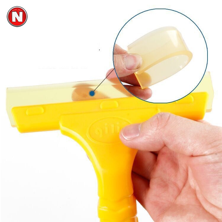 Cây gạt nước lau kính, rửa xe ô tô bằng cao su dẻo Silicon - Kích thước 160 x 140 mm