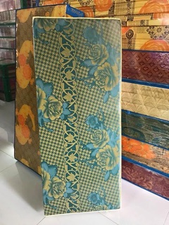 Đệm sinh viên