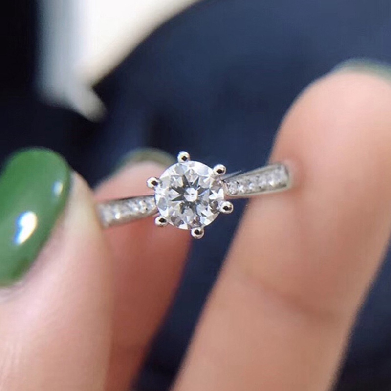 Nhẫn cưới đính đá pha lê zircon chống dị ứng cao cấp