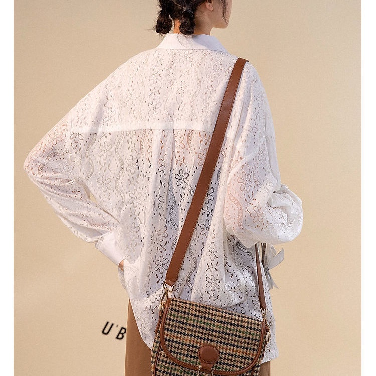 Áo sơ mi trắng lỗ rỗng thời trang Hàn Quốc dễ phối đồ