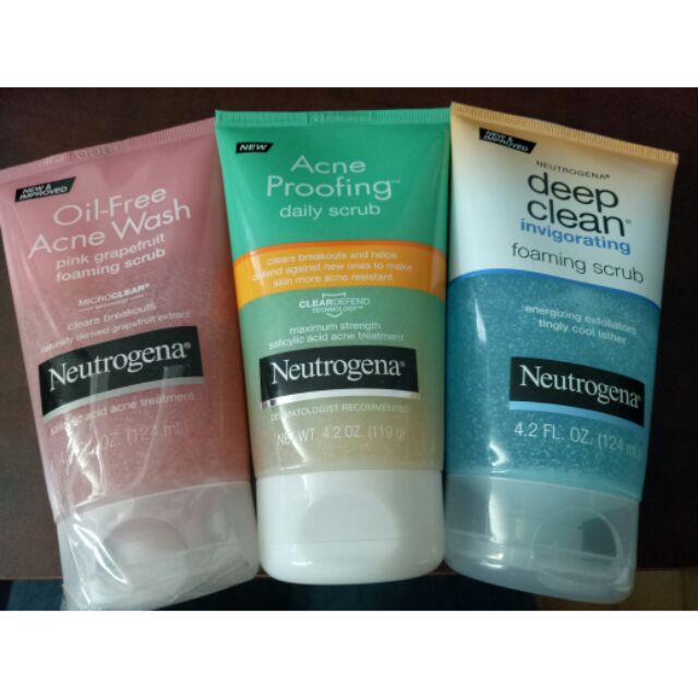 Sữa rửa mặt Neutrogena dạng scrub