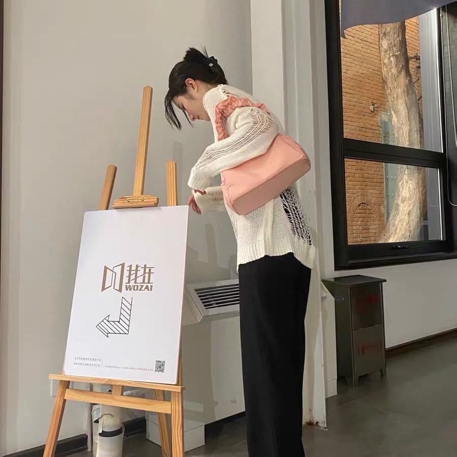 Summer long-sleeved hollow-out ice Silk Loose pullover top women's new mid-length thin sweater lazy style 1uo3
