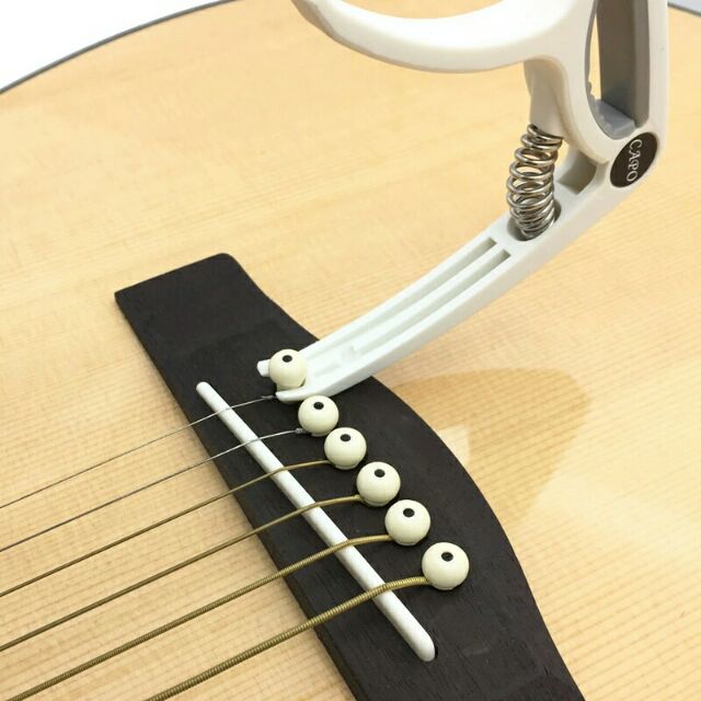 Chốt gài dây Guitar Acoustic (1 cái)