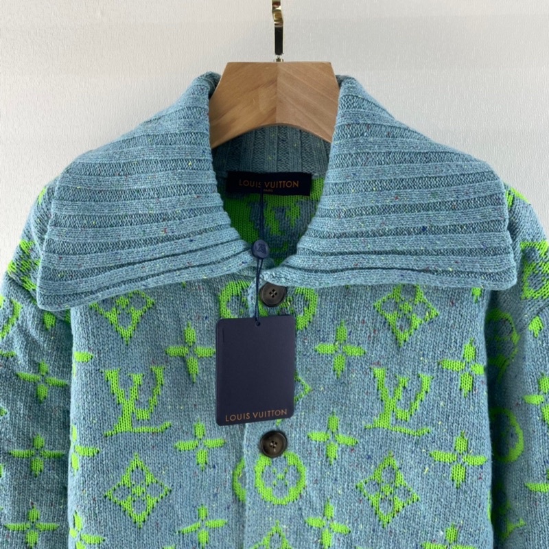 Áo cardigan len dày dáng rộng có cổ thương hiệu Louis Vuitton LV cao cấp
