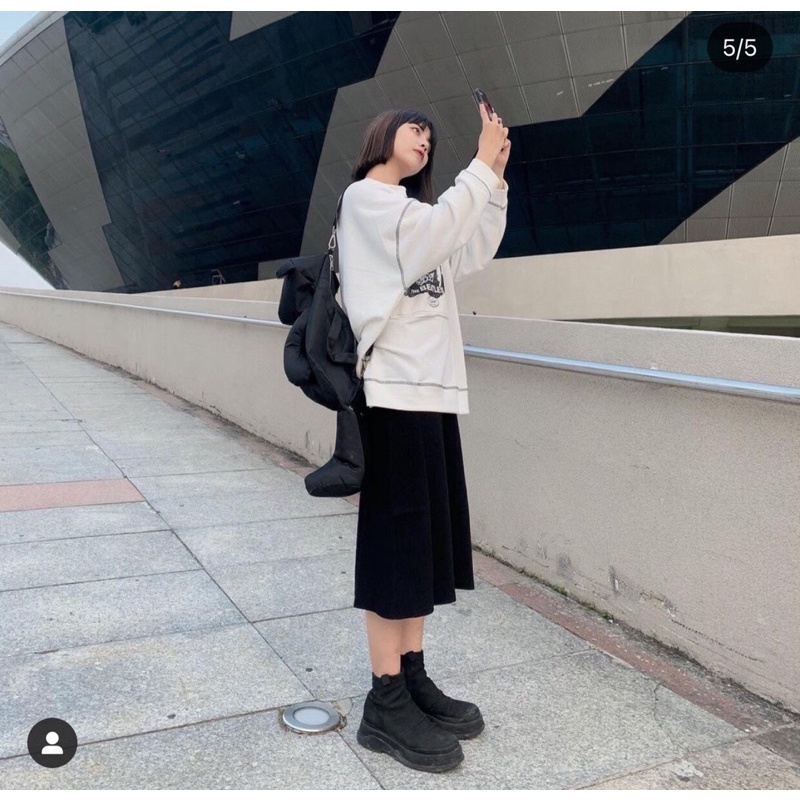 [Mã 12FASHIONSALE1 giảm 10K đơn 50K] [SIEU SALE] SWeater chỉ nổi in hình người một màu trắng (hàng sẵn) | BigBuy360 - bigbuy360.vn