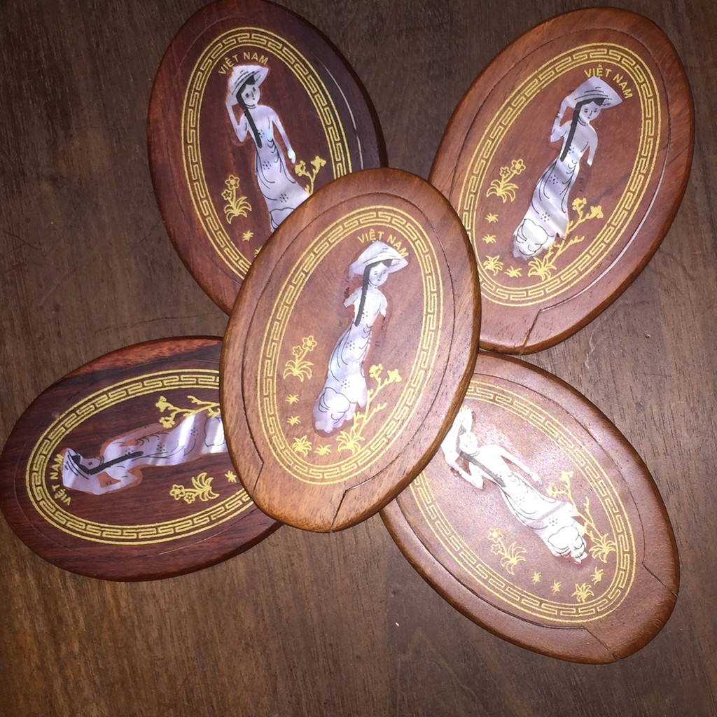 Gương trang điểm bằng gỗ mini chất lượng cao