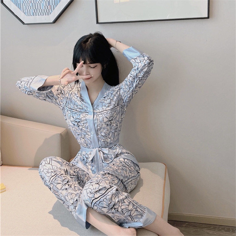 Bộ đồ ngủ tay dài chất liệu lụa lạnh sang trọng phong cách Pháp thời trang cho nữ