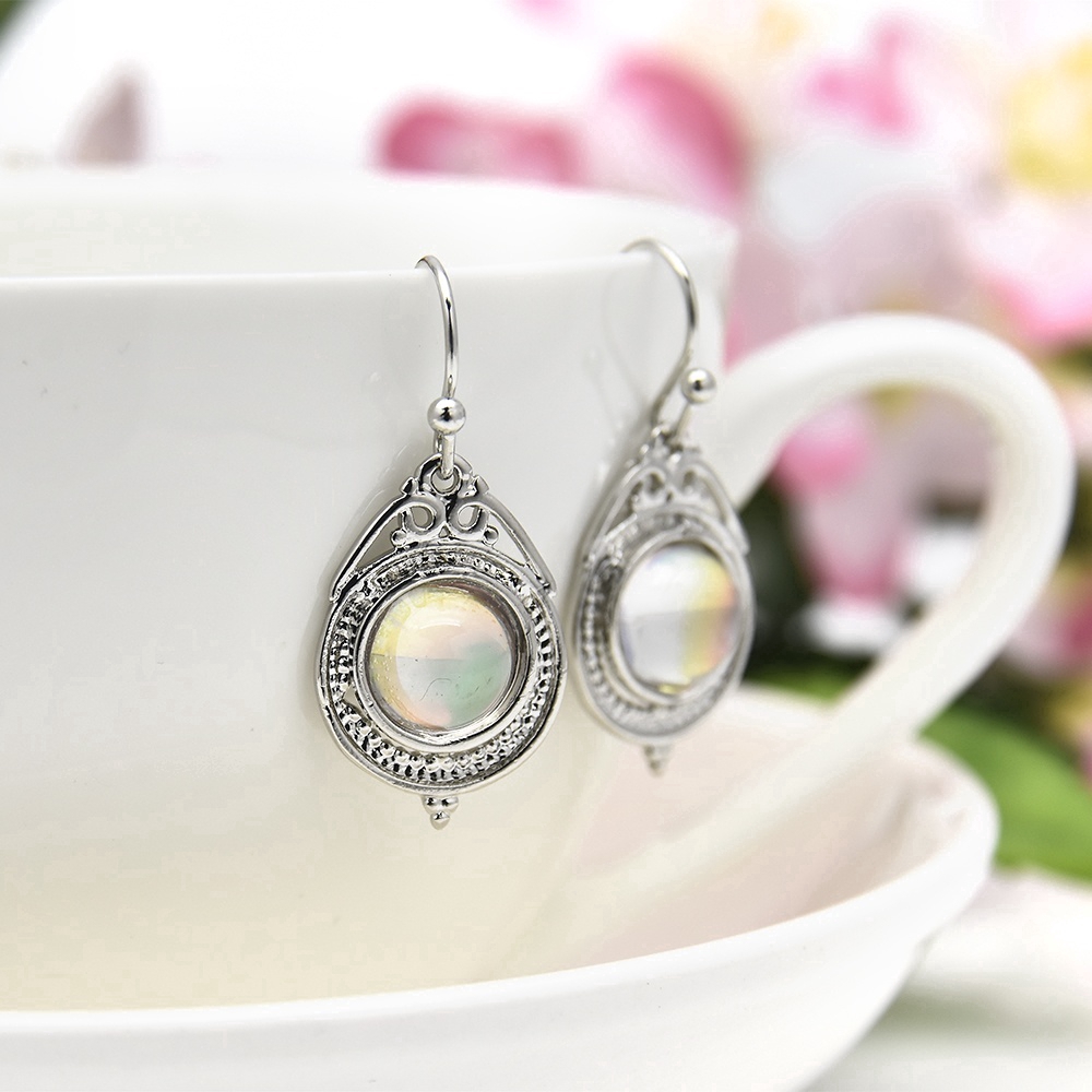 Đôi hoa tai hợp kim đính đá kiểu retro độc đáo cho nữ