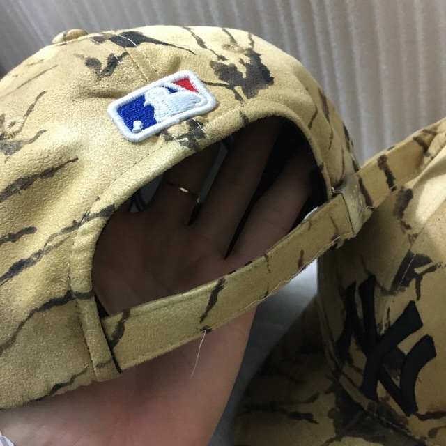 Nón kết lưỡi trai thể thao vxnk màu rằng bò lạ lẩm thêu ny thời trang