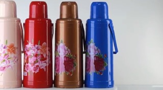PHÍCH ĐỰNG NƯỚC RẠNG ĐÔNG RD-2035-N6 2L