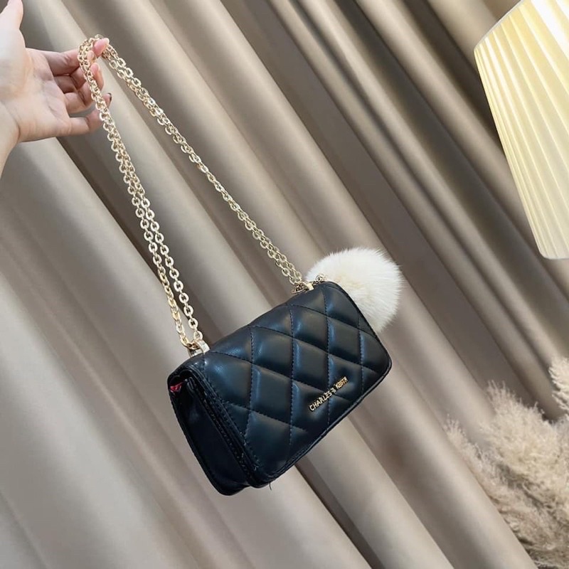 Túi đeo chéo, túi kẹp nách Cê Ka trần trám thời trang, hàng qc loại 1 (lót da đỏ kèm ảnh thật)