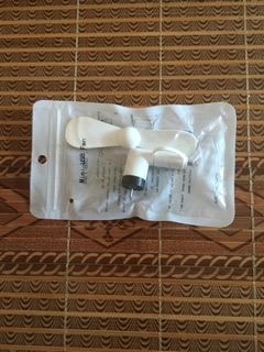 Quạt mini usb