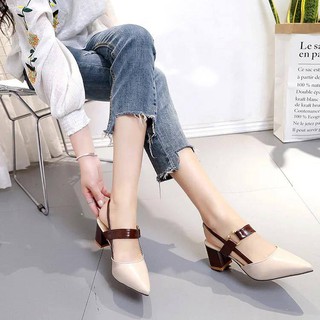 Giày gót vuông hở gót phong cách Hàn