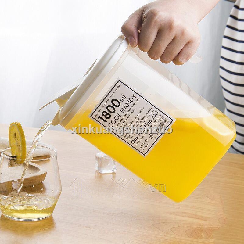 Bình đựng nước Yamada Nhật Bản Cool Handy 1.8L chịu nhiệt độ -20°C đến 120°C nhựa PP, PE kháng khuẩn, an toàn sức khỏe