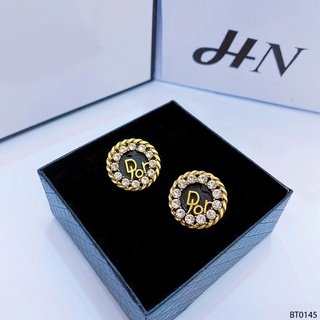 khuyên tai tròn dior chữ
