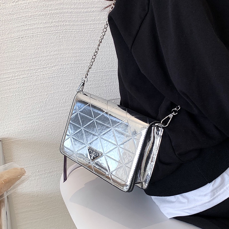 Túi Đeo JASMIN NOIR Chéo Nắp Gập Họa Tiết Caro Phối Dây Xích Thời Trang Cho Nữ