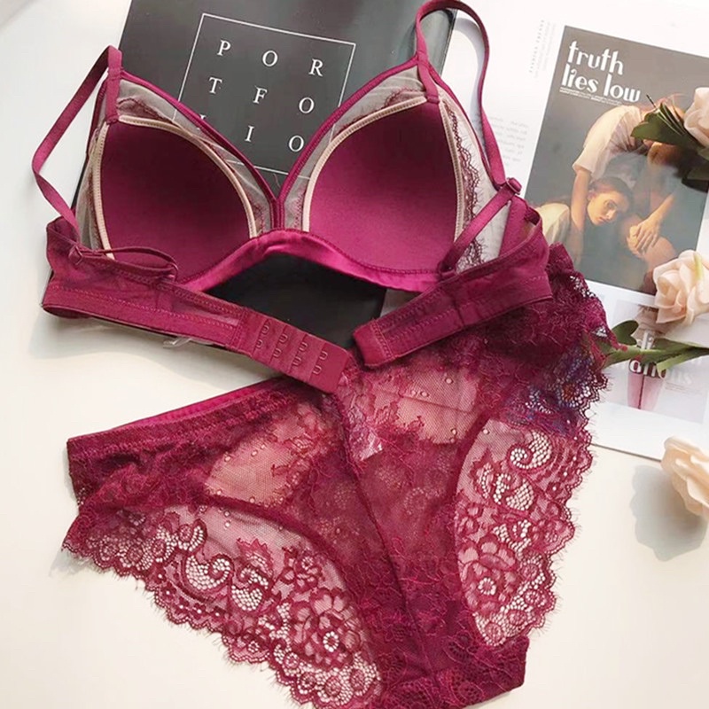 Bộ Lót Ren Đệm Mỏng Không Gọng Cao Cấp | BigBuy360 - bigbuy360.vn