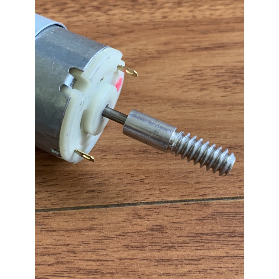 Motor dây đồng 555# 12v DC đã lắp sẵn đầu nối chế quạt sạc tích điện, quạt kẹp bình, phù hợp với quạt cây, quạt bàn