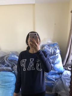 Áo sweater hãng GAP