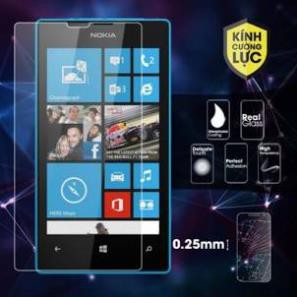 Kính cường lực Nokia Lumia 925 kính trong suốt mài cạnh tặng kèm khăn lau.