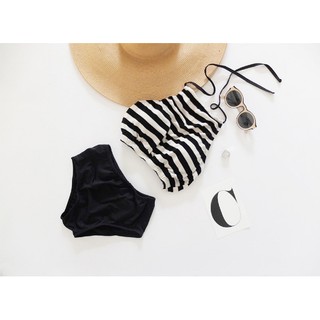 Bikini 2 mảnh quần đen áo kẻ đen trắng