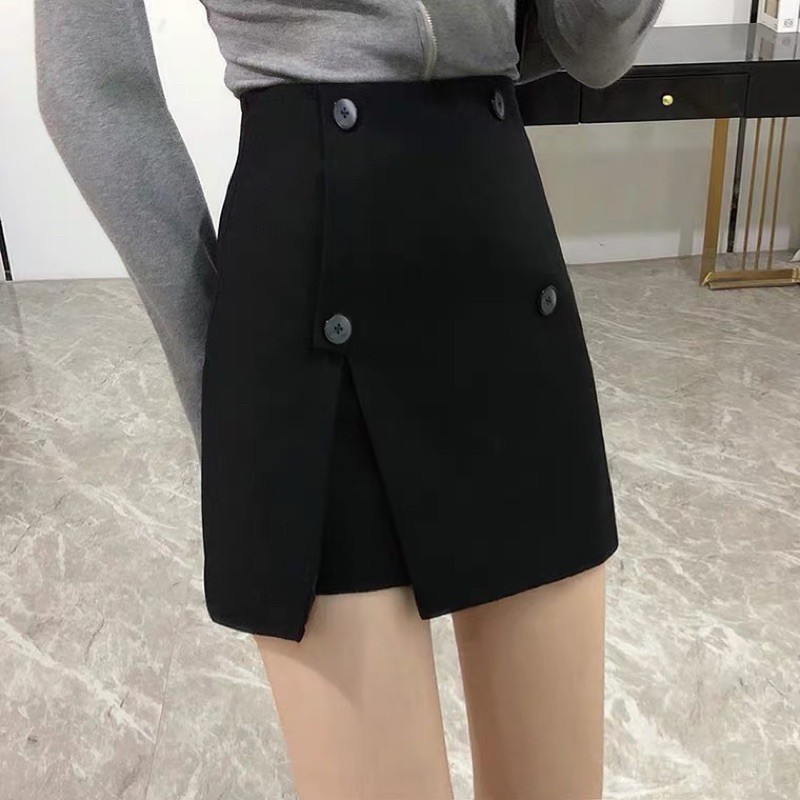 Chân váy ngắn chữ A lưng cao có quần trong phối nút xẻ tà cá tính màu đen - Chân váy kaki nữ