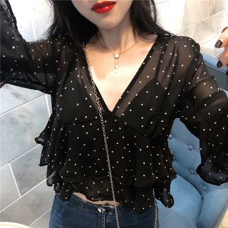 Áo chấm bi