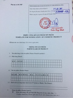 Kem dưỡng da vitamin ( ban ngày)