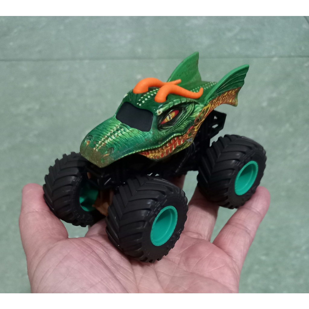 Xe địa hình Monster Jam 1:64, Dragon, vui lòng xem phần mô tả sản phẩm ạ