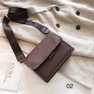 Túi đeo chéo dáng hộp
