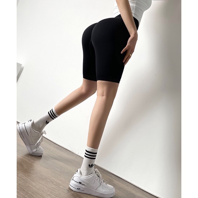 quần ngố tập gym chun mông siết eo nữ