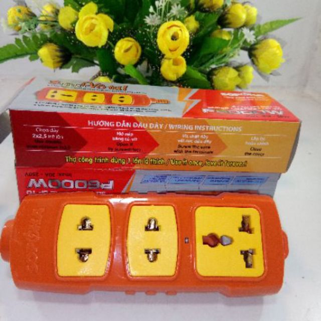 Ổ cắm 3 ngả ominsu công suất 6000w hàng Việt Nam chất lượn