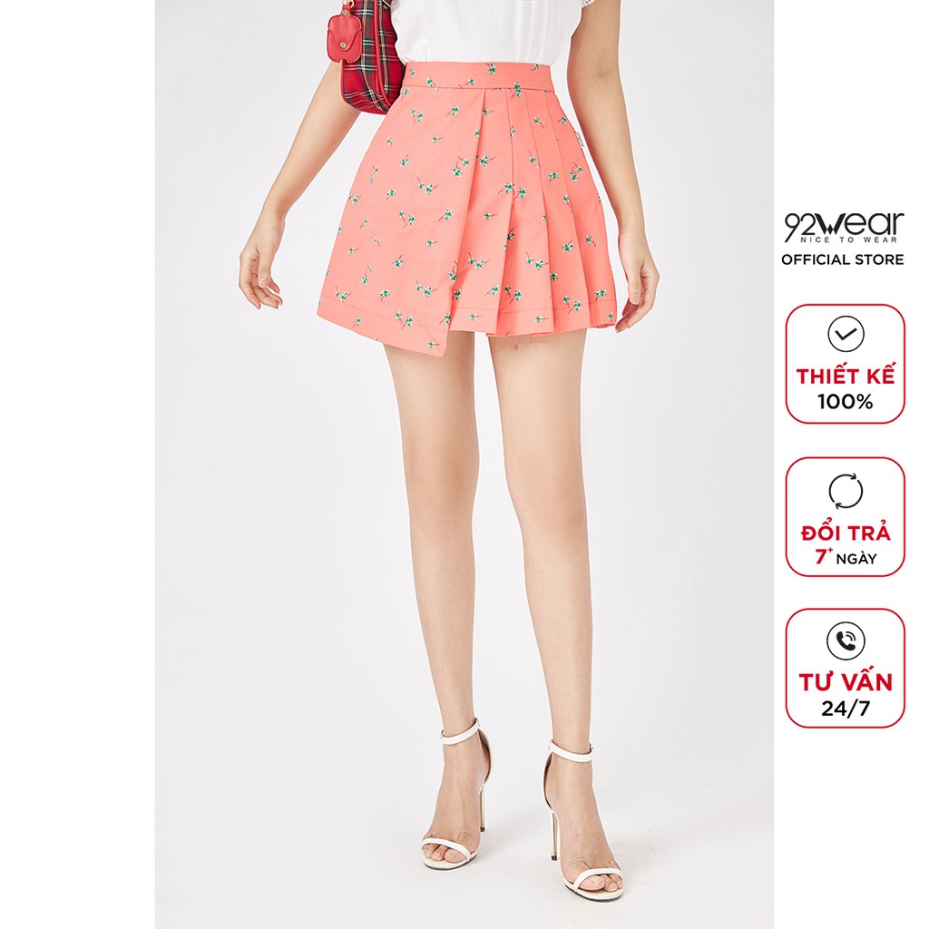 Chân váy ngắn xếp ly 1 bên 92WEAR JBW1165 | BigBuy360 - bigbuy360.vn