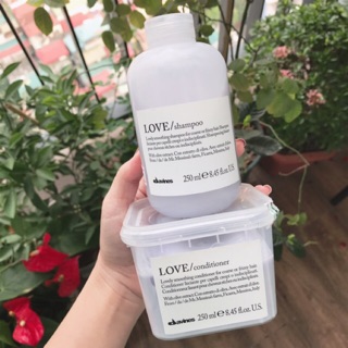 Gội xả Davines Love suôn mượt