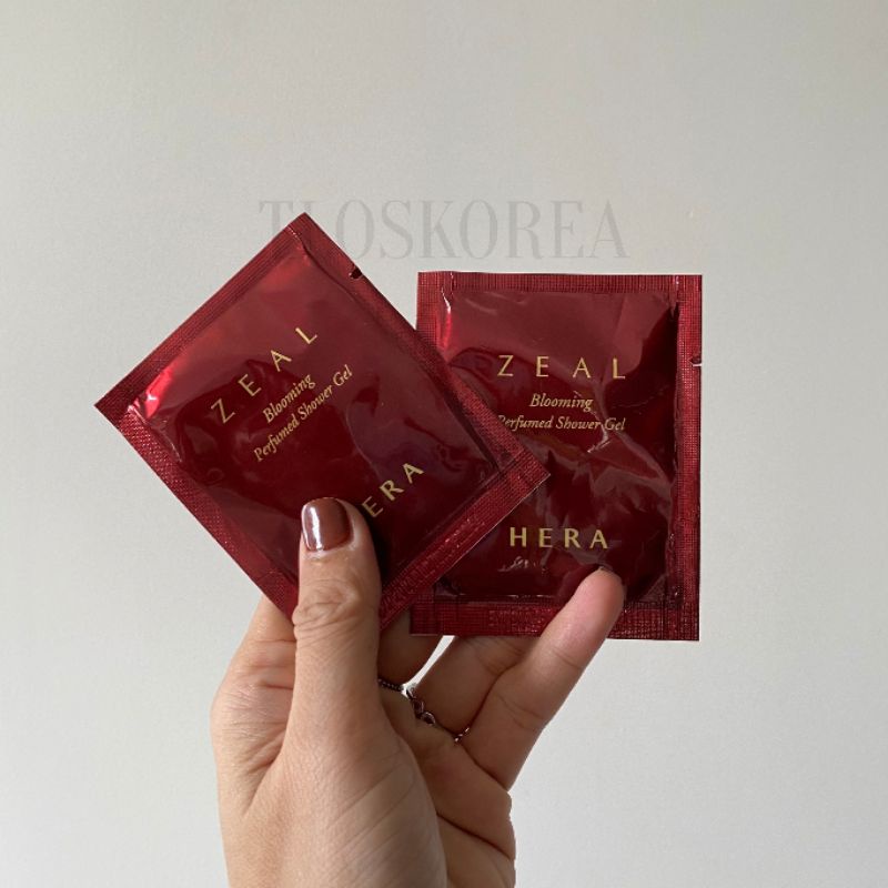 1/5 Gói 4ml Sữa Tắm Cao Cấp Thơm Sang Trọng Quyến Rũ Hera Zeal Blooming Perfumed Shower Sample