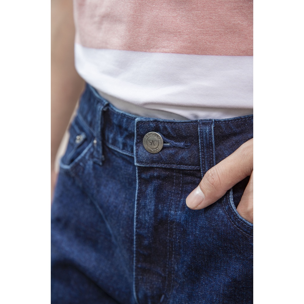 Quần jeans nam ARISTINO ống rộng, dáng regular fit suông nhẹ, cotton mềm mại, thấm hút tốt - AJN00701